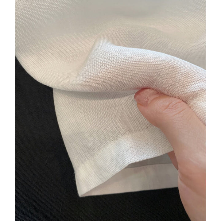 Women's elegant and airy blouse made of fine fabric Drune