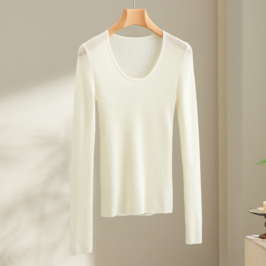 Women's fine knit long sleeve shirt with deep boat neckline and fine rib structure Mune Fashion