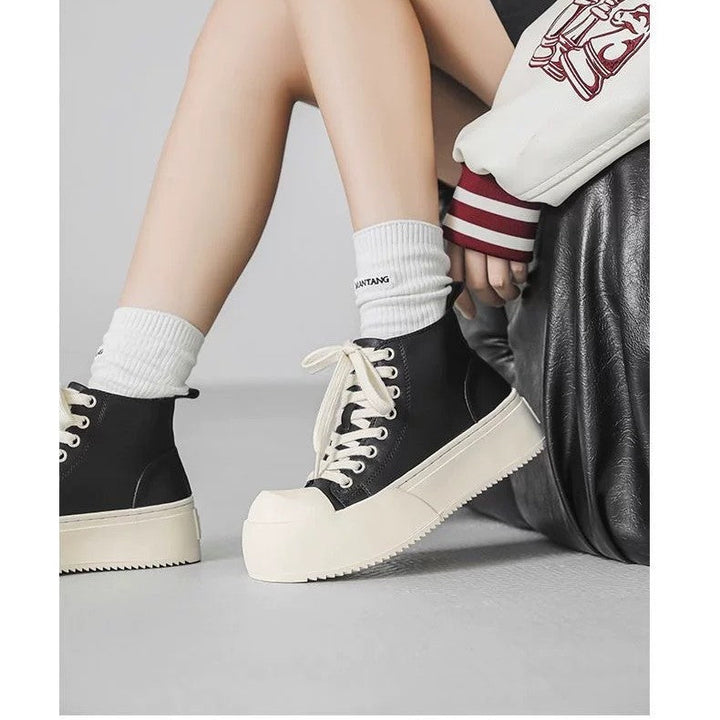 Women's High Sneakers with Sturdy Platform and Sporty Design Mune Fashion