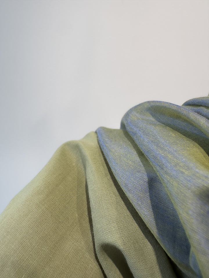 Ladies Elegant Light Scarf Mune Fashion