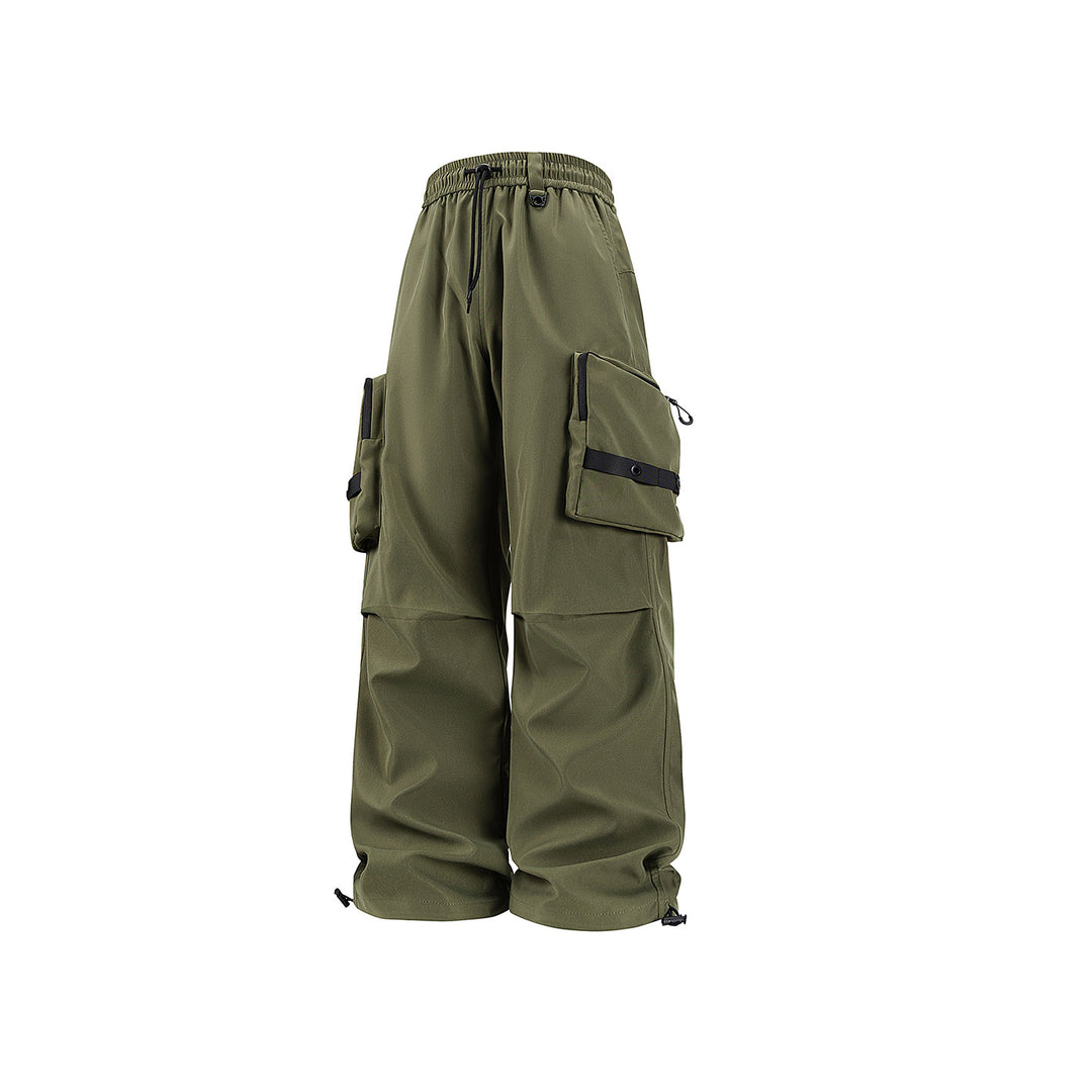 Men's Wide Utility Cargo Pants with Oversized Flap Pockets and Drawstring Waist Drune