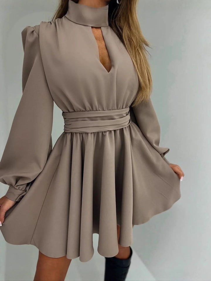 Women Elegant Short Dress with Stand Collar, Cut-Out, Wide Bell Skirt and Waist Sash Mune Fashion