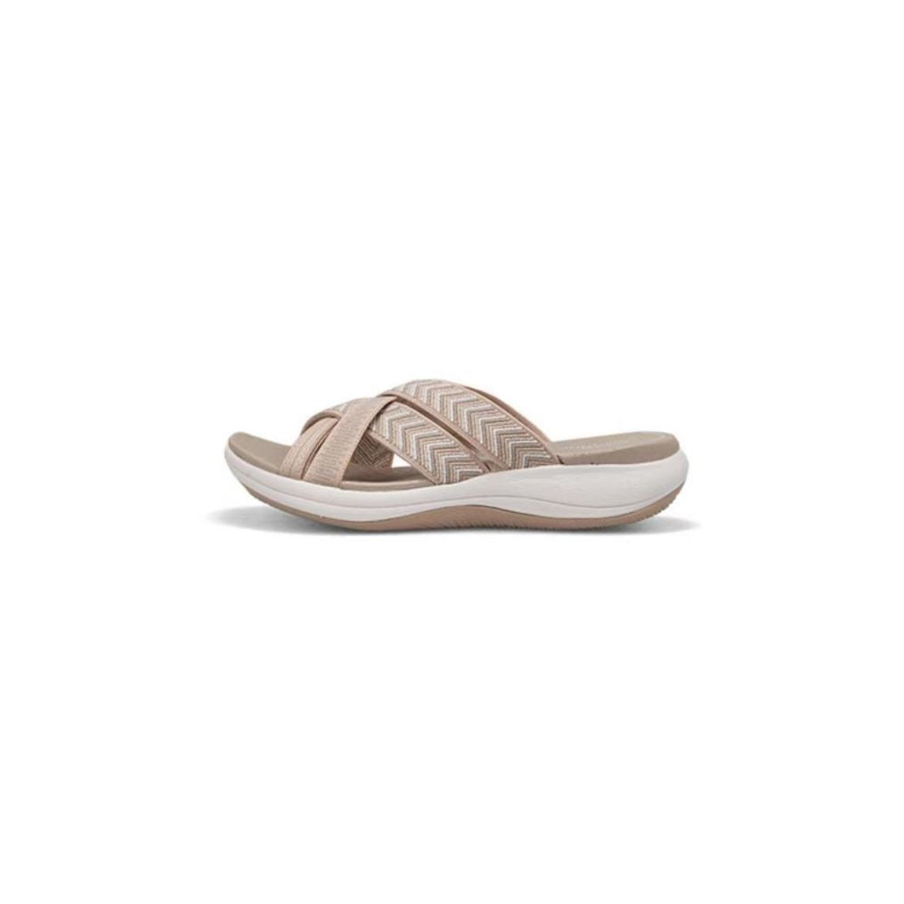 Women's Braided Comfort Slippers with Ergonomic Footbed Mune Fashion