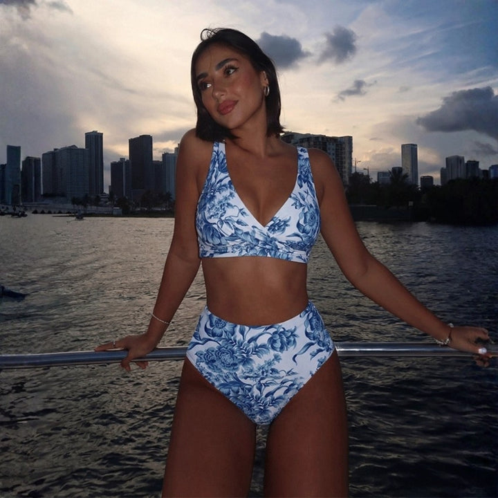 Womens Swimsuit Mune Fashion