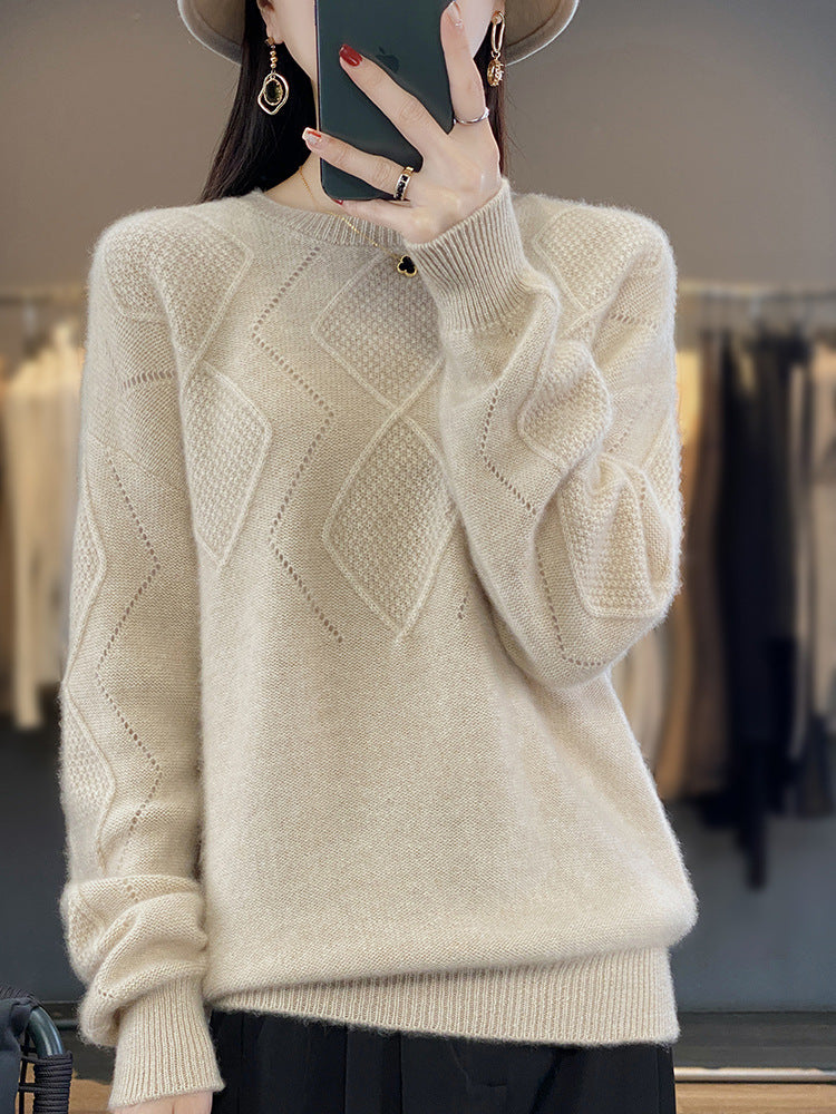 Women's Soft Diamond Pattern Sweater in Mohair Look with Fine Openwork Structure and Round Neckline Mune Fashion