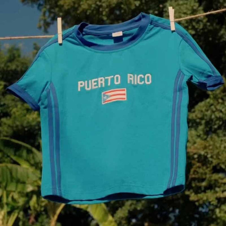 Unisex nan sporty retro short sleeve T-shirt with flag motif and fitted cut Mune Fashion