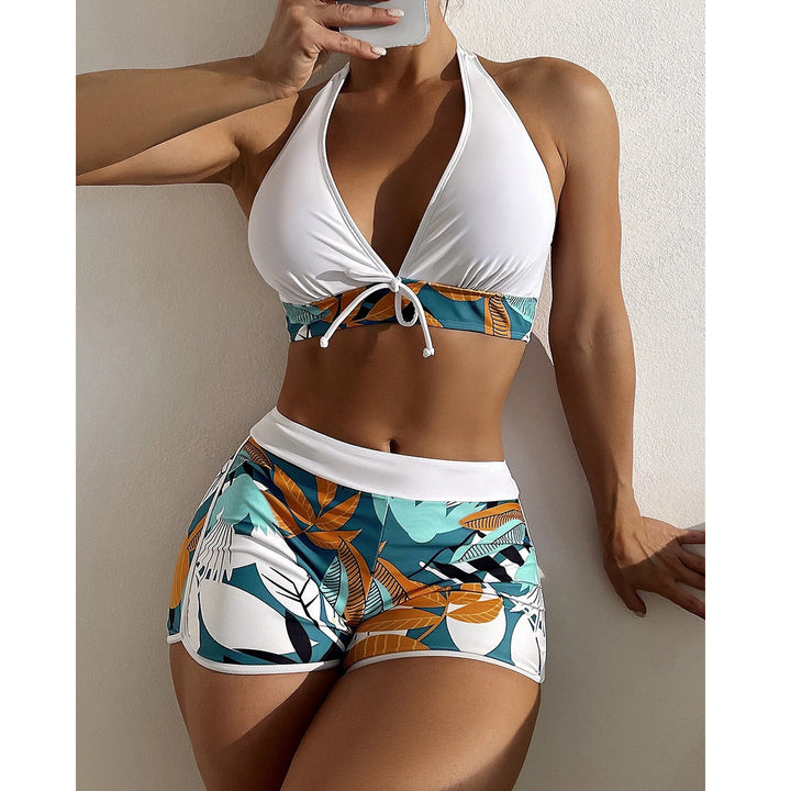Women’s bikini set with high-cut shorts and playful bandeau top Mune Fashion