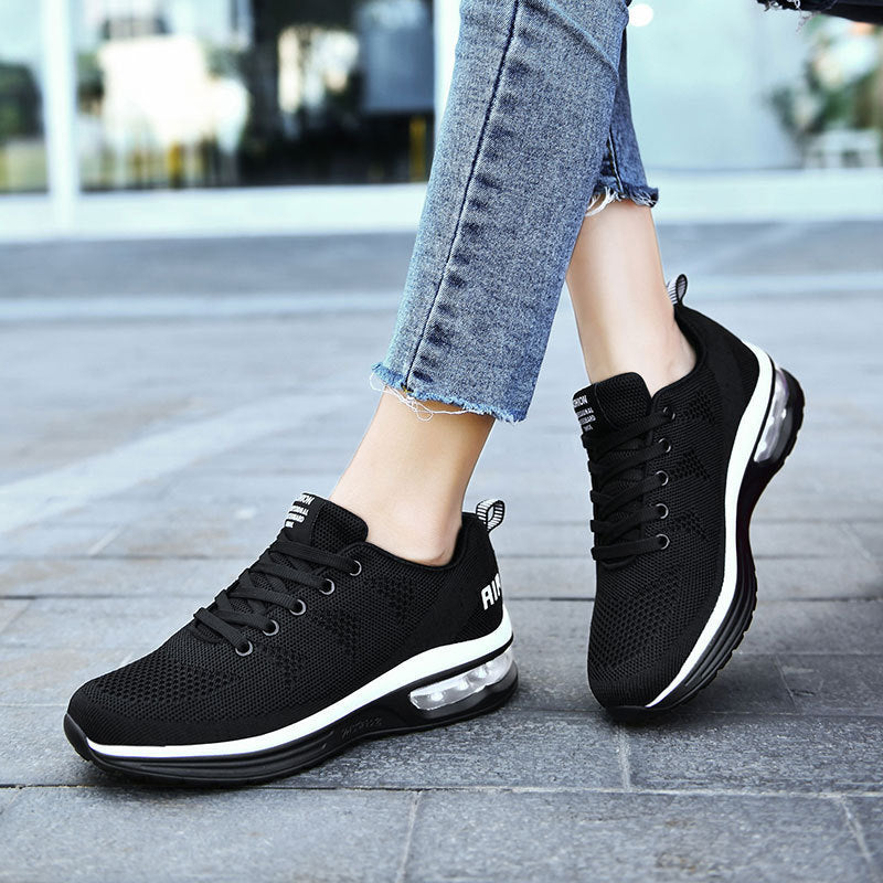 Women’s urban knit sneakers with perforated knit fabric, cushioned heel capsule and springy lightweight sole Mune Fashion