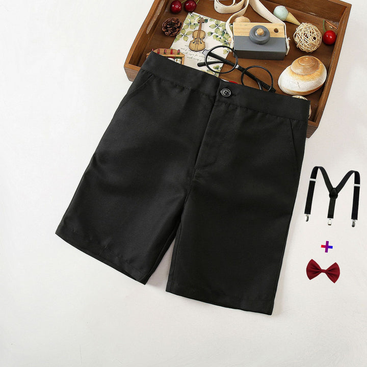 Ladies stylish shorts made of light, breathable material Mune Fashion