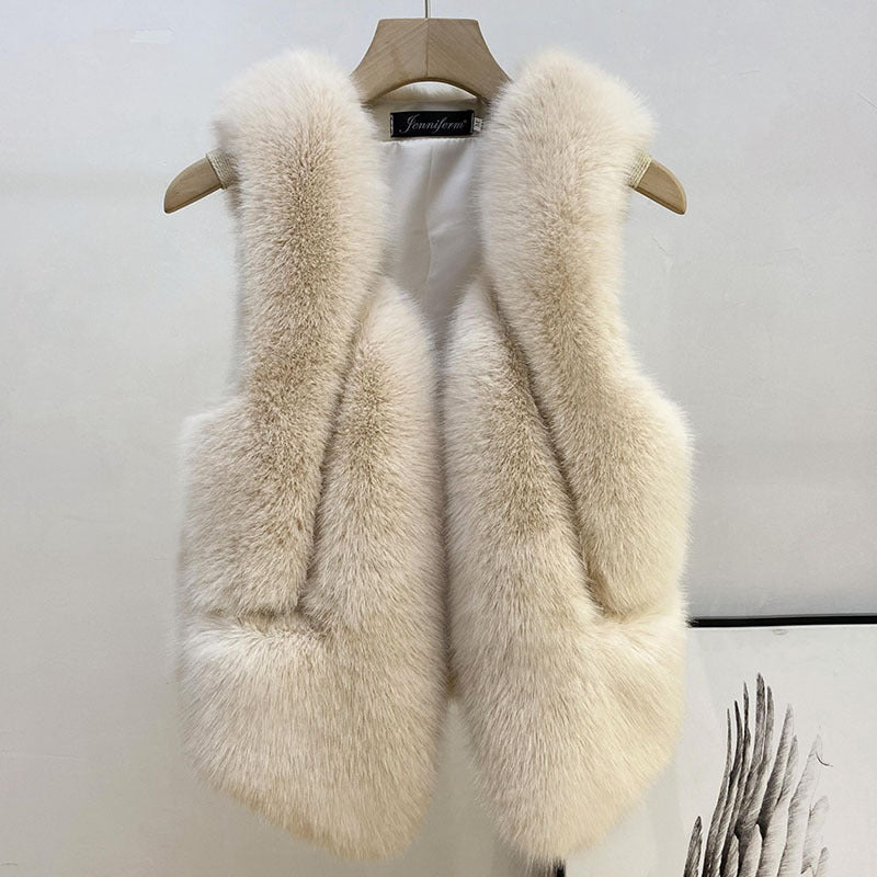 Women's Sleeveless High-Pile Faux Fur Vest with Tailored Fit and Inset Pockets Mune Fashion