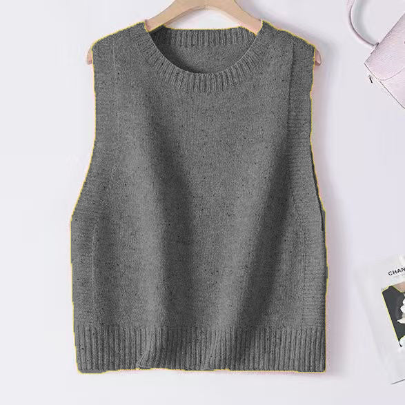 Women Knitted Oversize Sleeveless Vest with Round Neckline and Ribbed Cuffs Mune Fashion