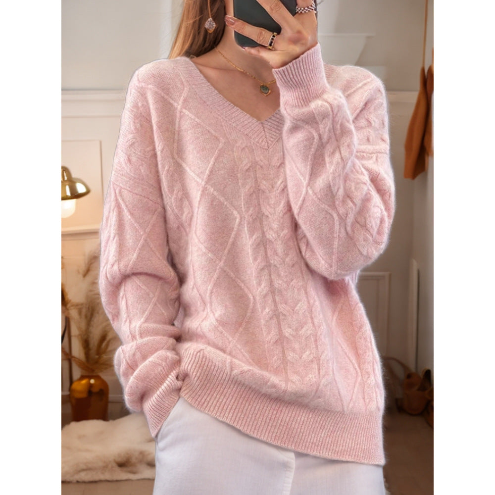 Ladies nan cuddly V-neck cable knit sweater with oversized cut and ribbed finishes Mune Fashion