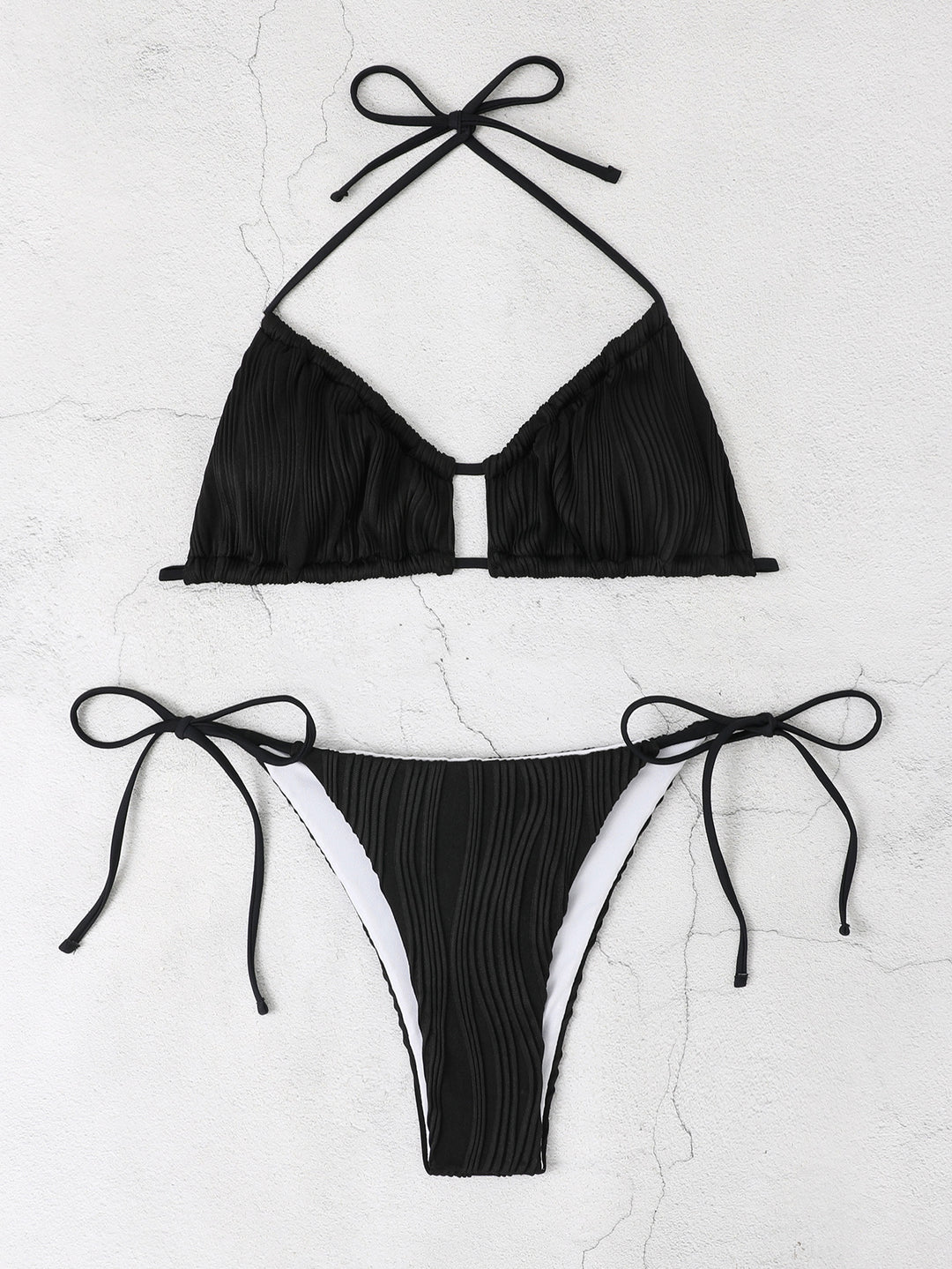 Women's Triangle Bikini Set with Refined Ruffle Details Mune Fashion