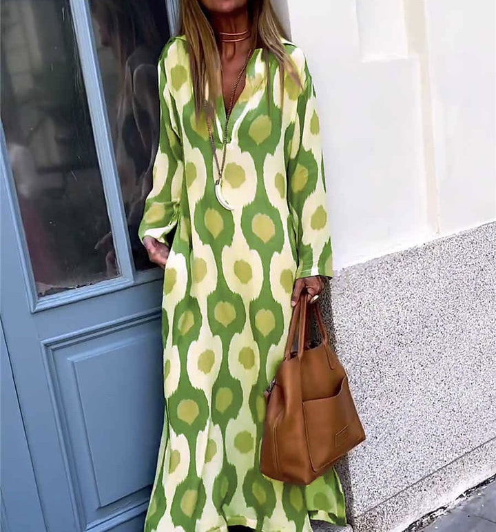 Women's Long Boho Maxi Dress with V-Neck, Loose Fit and Eye-Catching Allover Print Drune