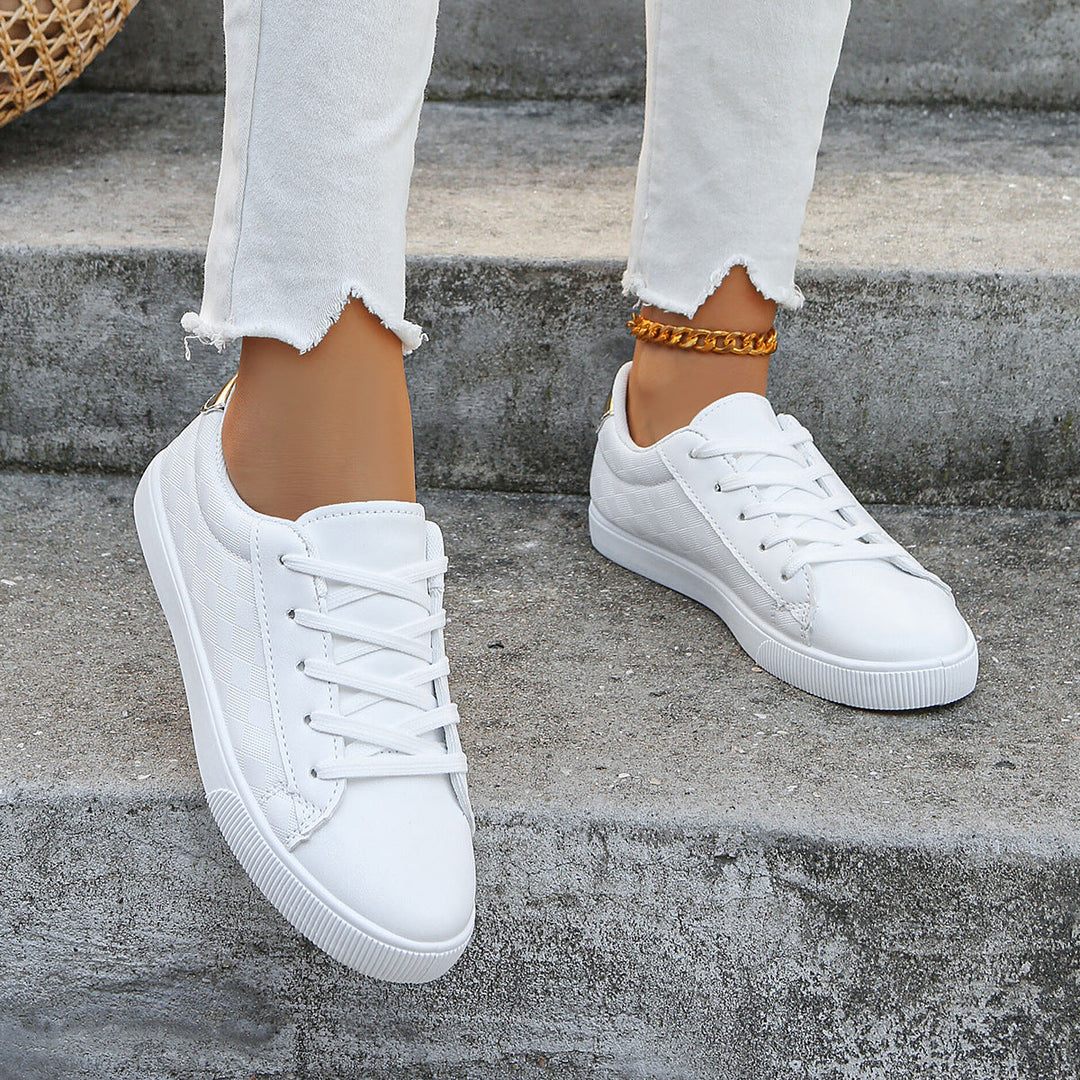 Women's stylish sneakers made from breathable material Mune Fashion