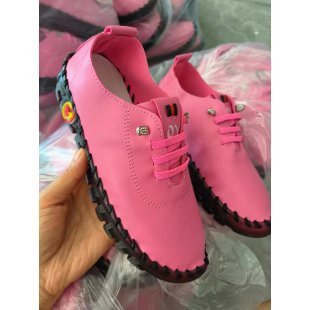 Women's lightweight everyday slip-on sneakers with hidden lacing, elastic entry, and grippy trail sole Mune Fashion