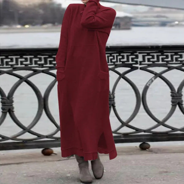 Women's long knit maxi dress with side slits and patch pockets Mune Fashion