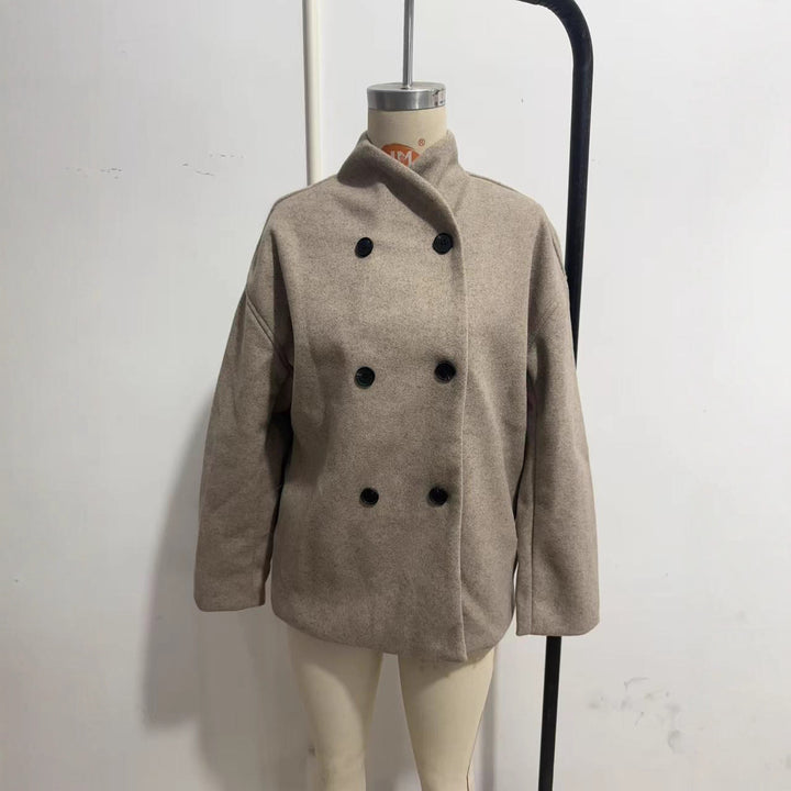 Ladies Short Double-Breasted Wool Coat with Stand-up Collar Mune Fashion