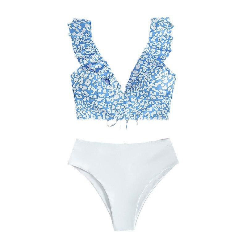 Women's triangle bikini with ruffle details and trendy leopard pattern Mune Fashion