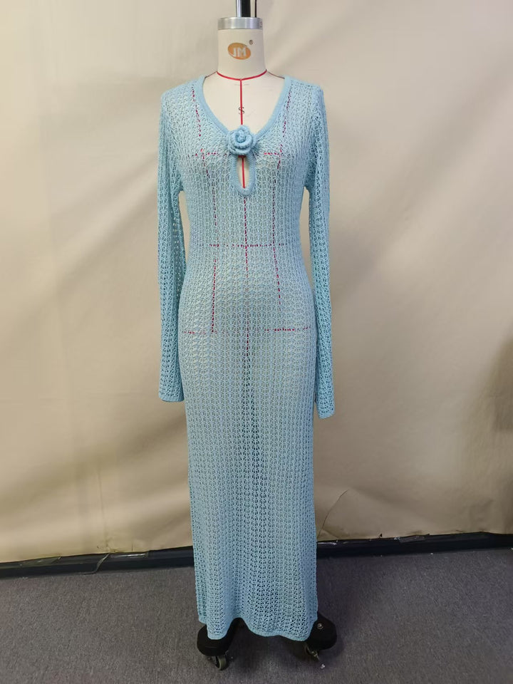 Ladies crocheted beach cover-up with front cut-out Mune Fashion