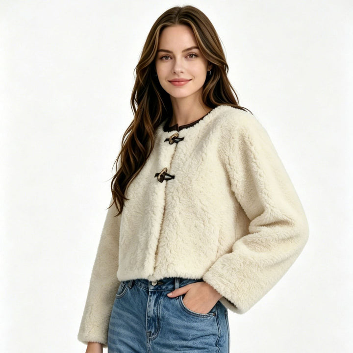 Women Short Blouson made of Teddy Fleece with Toggle Closures Mune Fashion