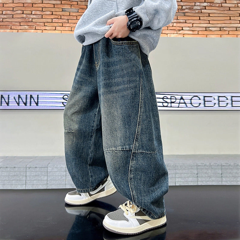 Women wide Denim pants with modern cut and casual design Mune Fashion