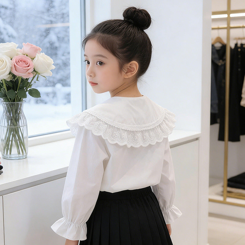 Girl blouse with voluminous lace collar Mune Fashion