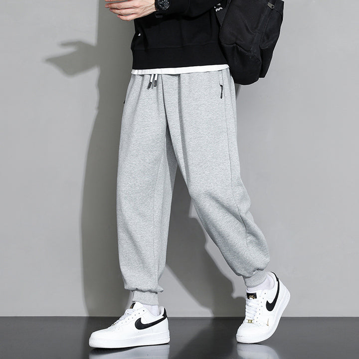 Men's sporty and comfortable joggers