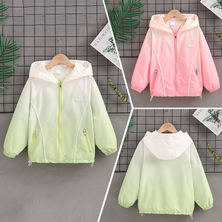 Women's lightweight water-repellent transitional jacket with hood and zip pockets Mune Fashion