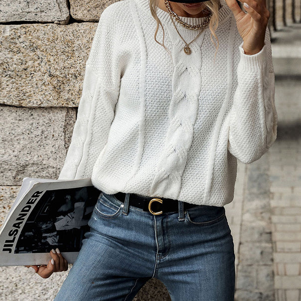 Women Fine Round Neck Sweater with Cable Pattern and Ribbed Hem Mune Fashion