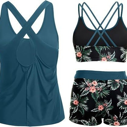 Women's sporty tankini set with floral top and shorts Mune Fashion