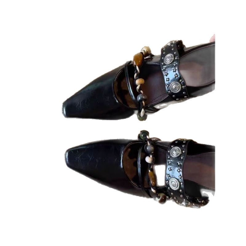 Ladies elegant square mules with low block heel, decorative strap and pearl application Mune Fashion