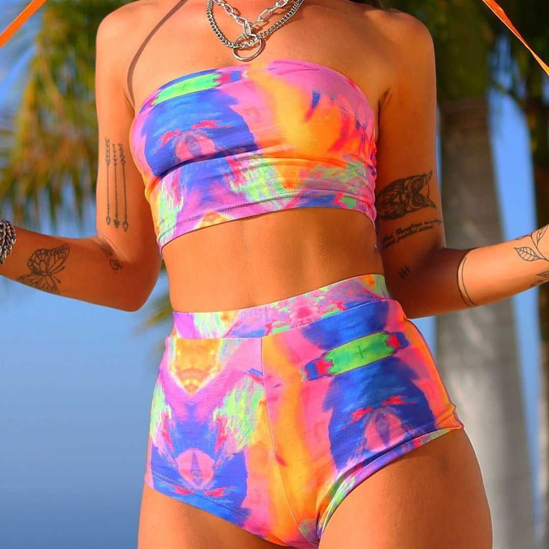 Women's High-Cut Bikini Set with Modern Tie-Dye Design Mune Fashion