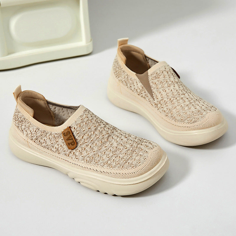 Women's knitted slip-on sneakers in sock-like design with breathable upper material and padded comfort sole Mune Fashion