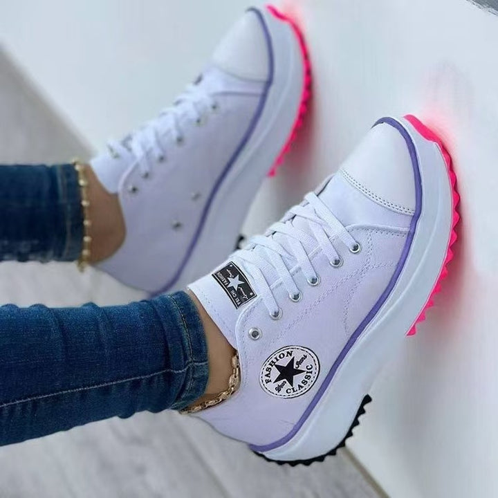 Women's platform sneaker made of canvas with zigzag rubber outsole and reinforced toe cap Mune Fashion
