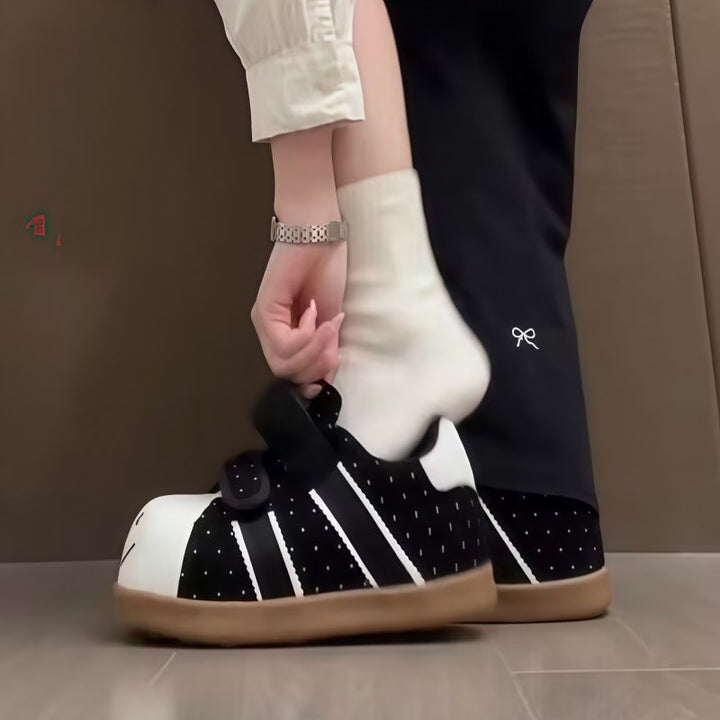 Women's Comfortable Sneakers with Practical Velcro Closures and Casual Design Mune Fashion