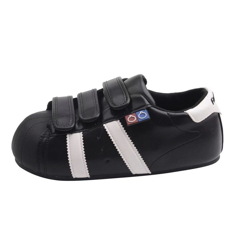 Women's sneakers with practical Velcro closure and sturdy upper material Mune Fashion