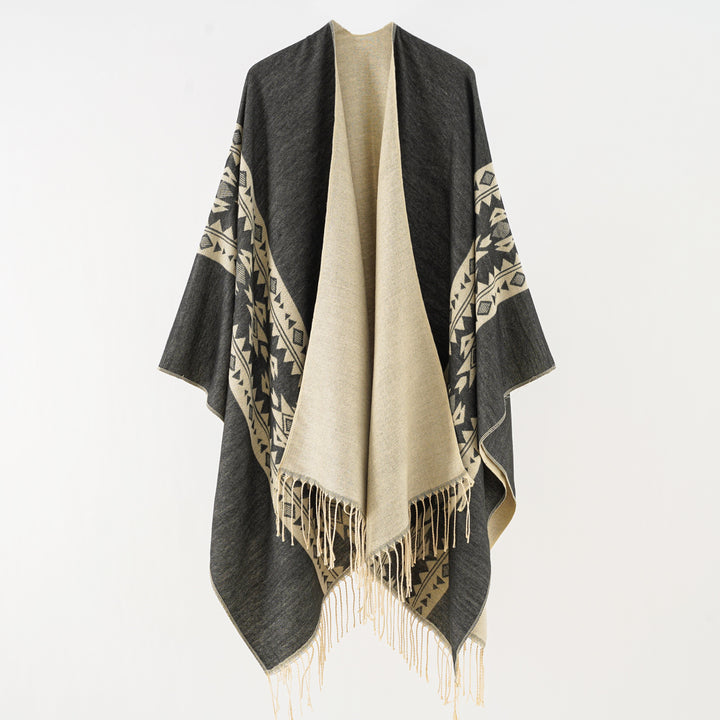 Women's Oversize Poncho with Fringes and Jacquard Pattern Mune Fashion