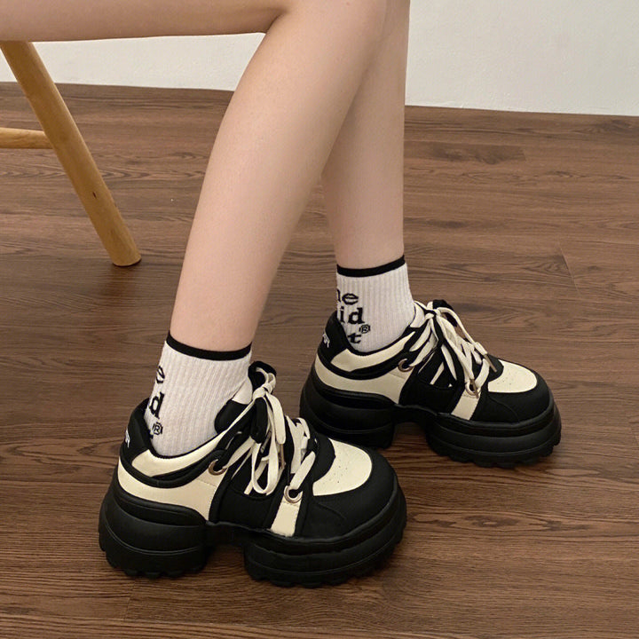 Women Sporty Chunky Sneakers with Non-slip Sole and Breathable Upper Mune Fashion