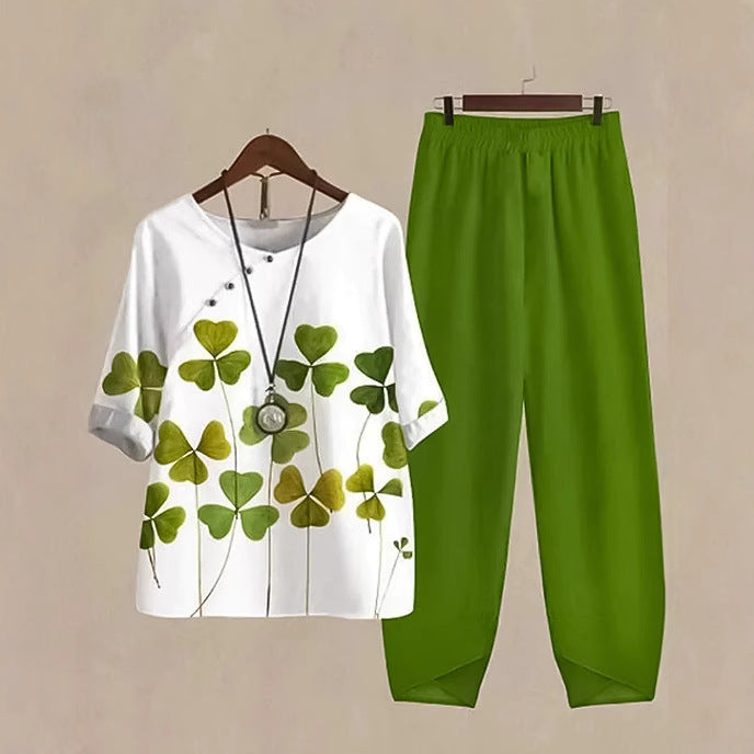 Ladies two-piece leisure set with clover print tunic and elastic comfort waistband pants Mune Fashion