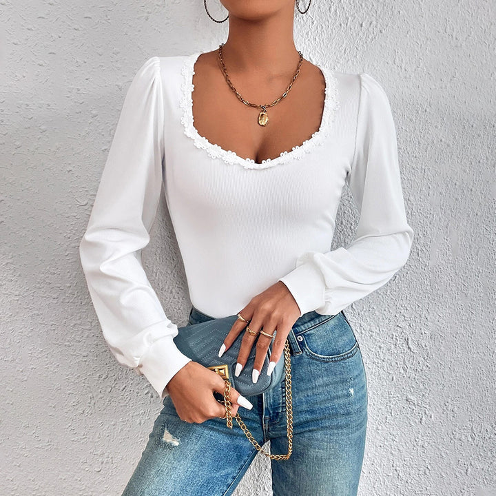 Women's fine-knit body shirt with a heart-shaped Carmen neckline, lace trim, and light puff sleeves Mune Fashion