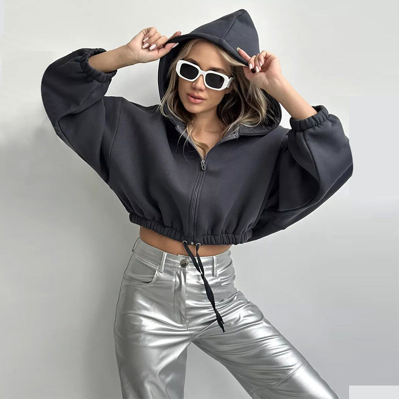 Women's short oversized hooded sweatshirt with half zip and drawstring waistband Mune Fashion