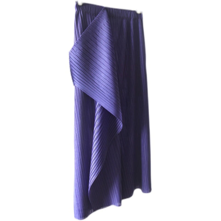 Women's Pleated Midi Skirt with Asymmetric Hem Mune Fashion