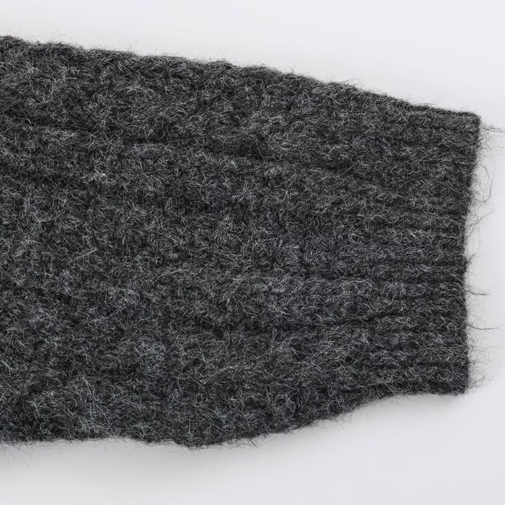 Women's Chunky Knit Oversized Sweater with High Turtleneck and Cable Pattern Mune Fashion