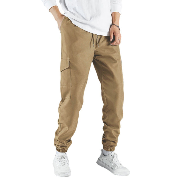 Men's Cargo Jogging Pants with elastic tunnel drawstring waistband and patch flap pockets Mune Fashion
