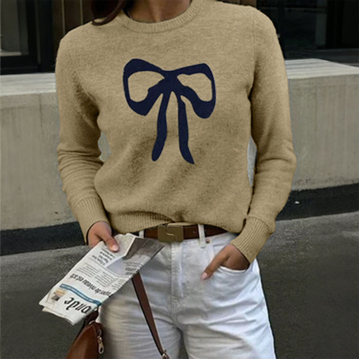 Women's fine knit pullover with large bow print, round neckline and slim fit Mune Fashion