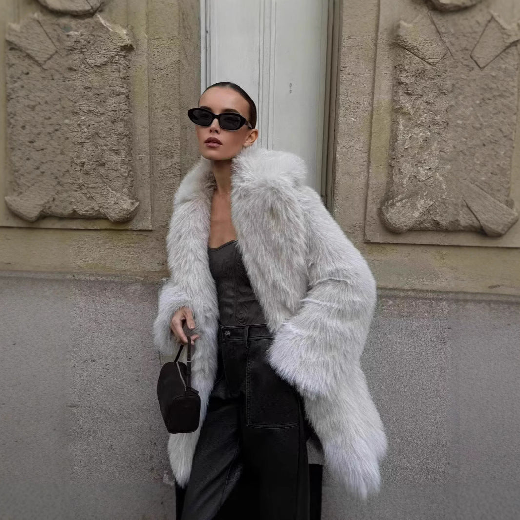 Women's Long Pile Oversized Faux Fur Coat with Boxy Silhouette and Open Cut Mune Fashion