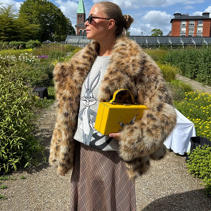 Women Flecked Short Faux Fur Jacket with Boxy Silhouette and Voluminous Pile Mune Fashion