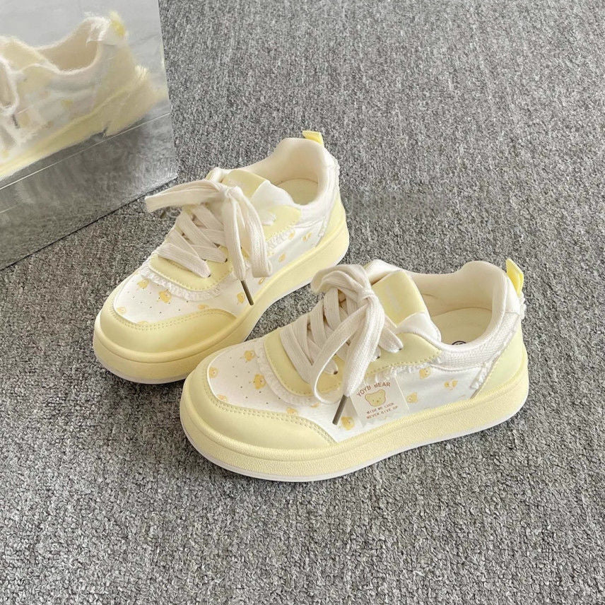 Women Sneakers with playful design and breathable sole Mune Fashion