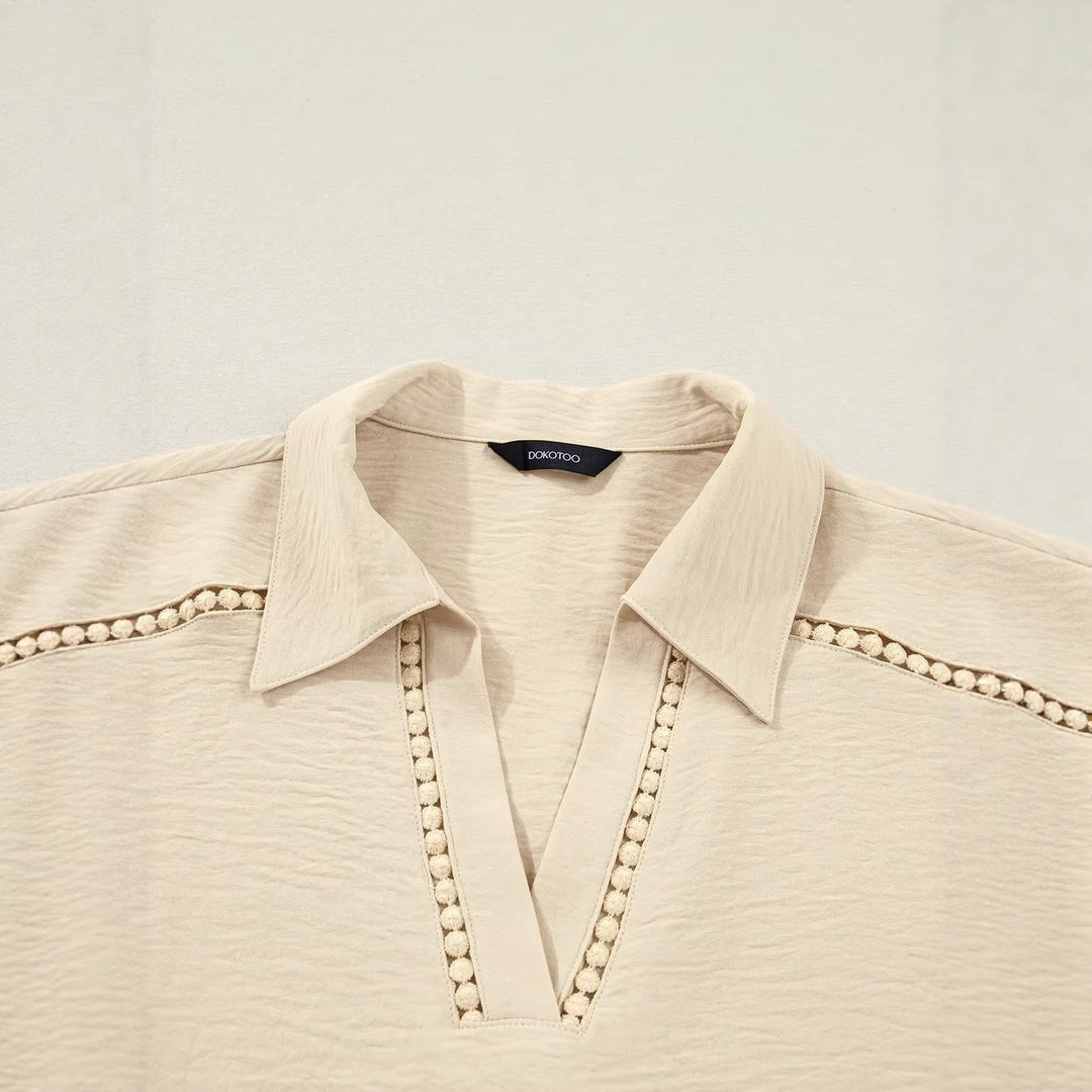 Women's blouse with V-neck, crocheted lace yoke and roll-up three-quarter sleeves Mune Fashion